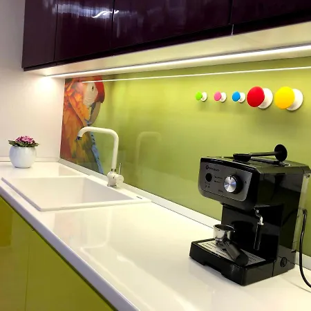 Ultraviolet Relax アパート *