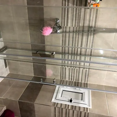 Ultraviolet Relax Apartman *